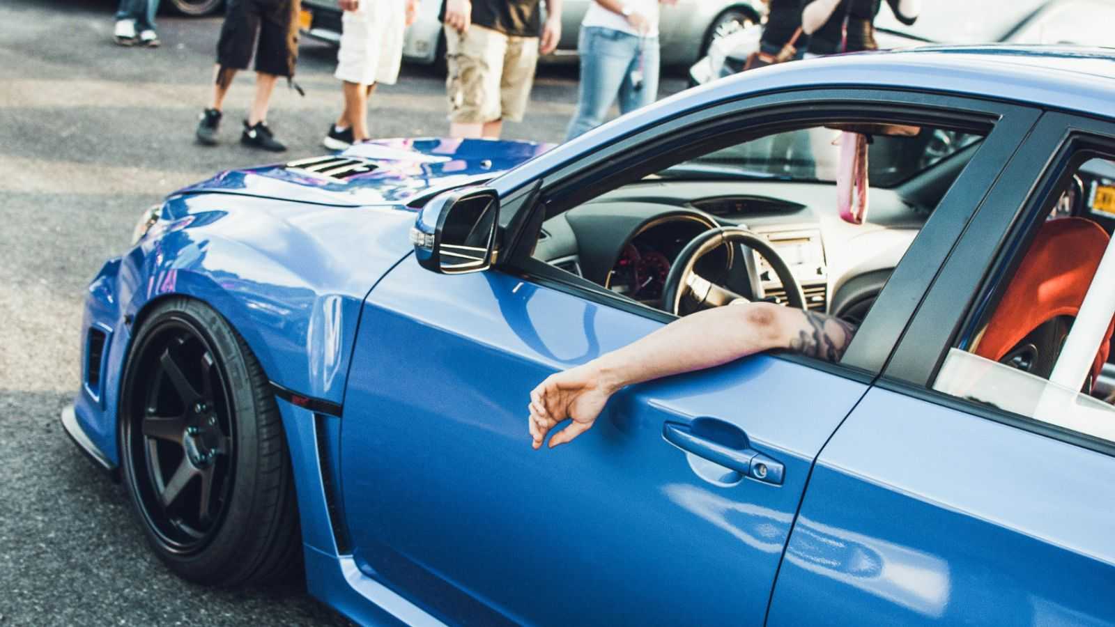 Leasing samochodu a tuning i modyfikacje – co można, a czego nie?