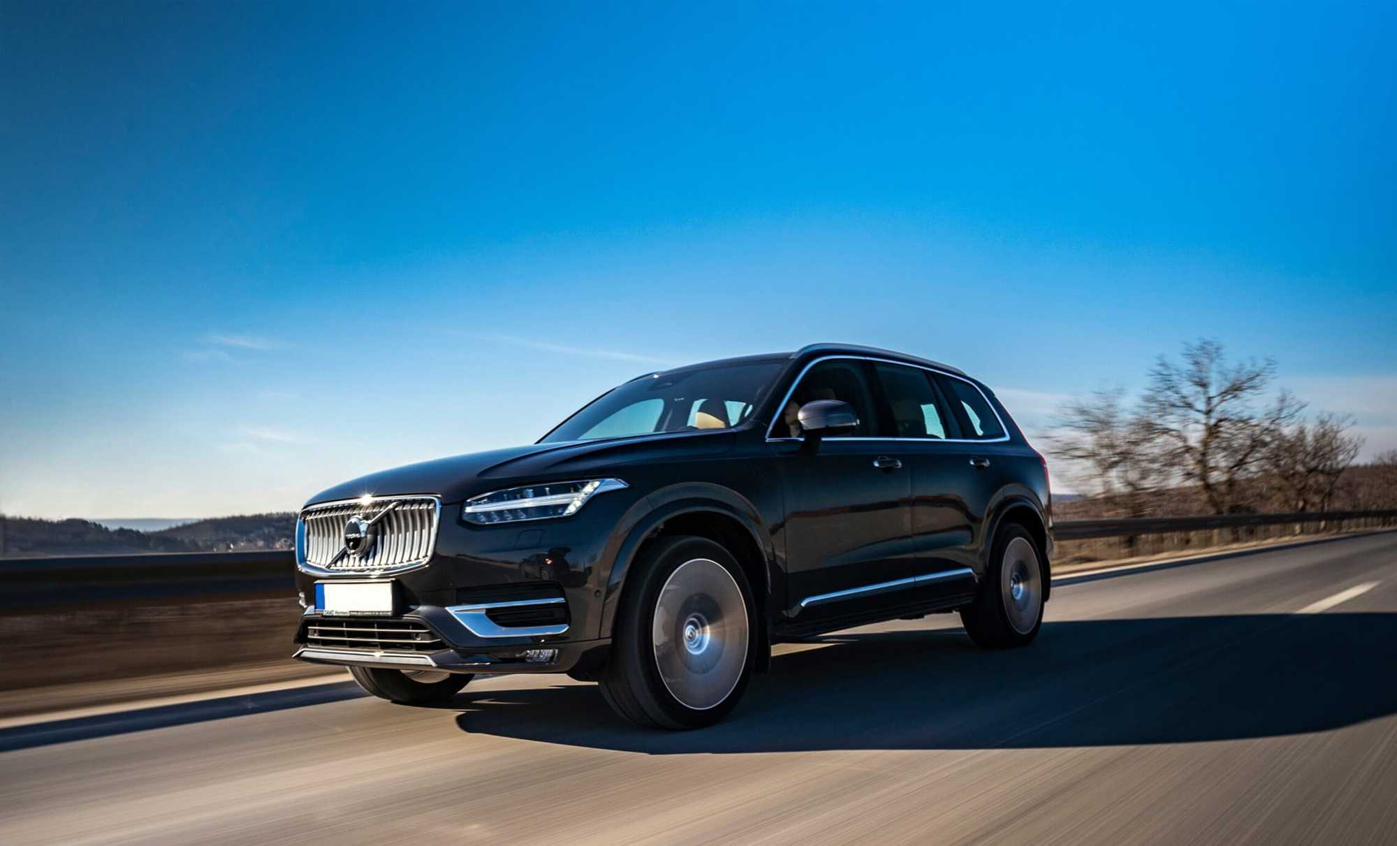 Leasing operacyjny i finansowy aut Volvo – co wybrać?